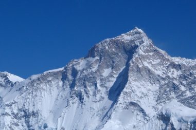 Makalu-Base-Camp-Trekking